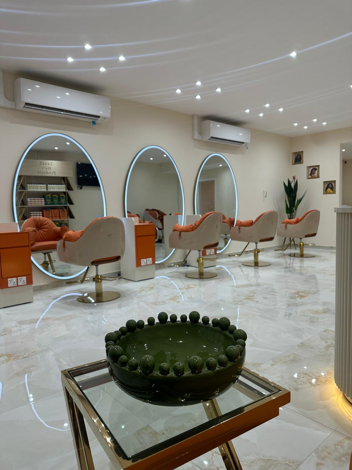 T444Z Hair Nurturing Salon interior
